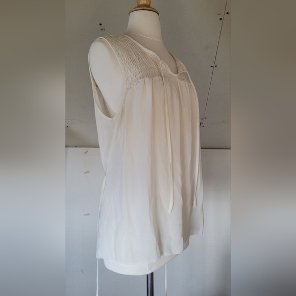 Simply Vera | Vera Wang Womens Sleeveless Blouse size XL | Elegant Vintage Style - Picture 3 of 10